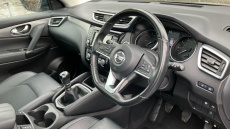 Nissan Qashqai 1.3 DiG-T Tekna 5dr Petrol Hatchback